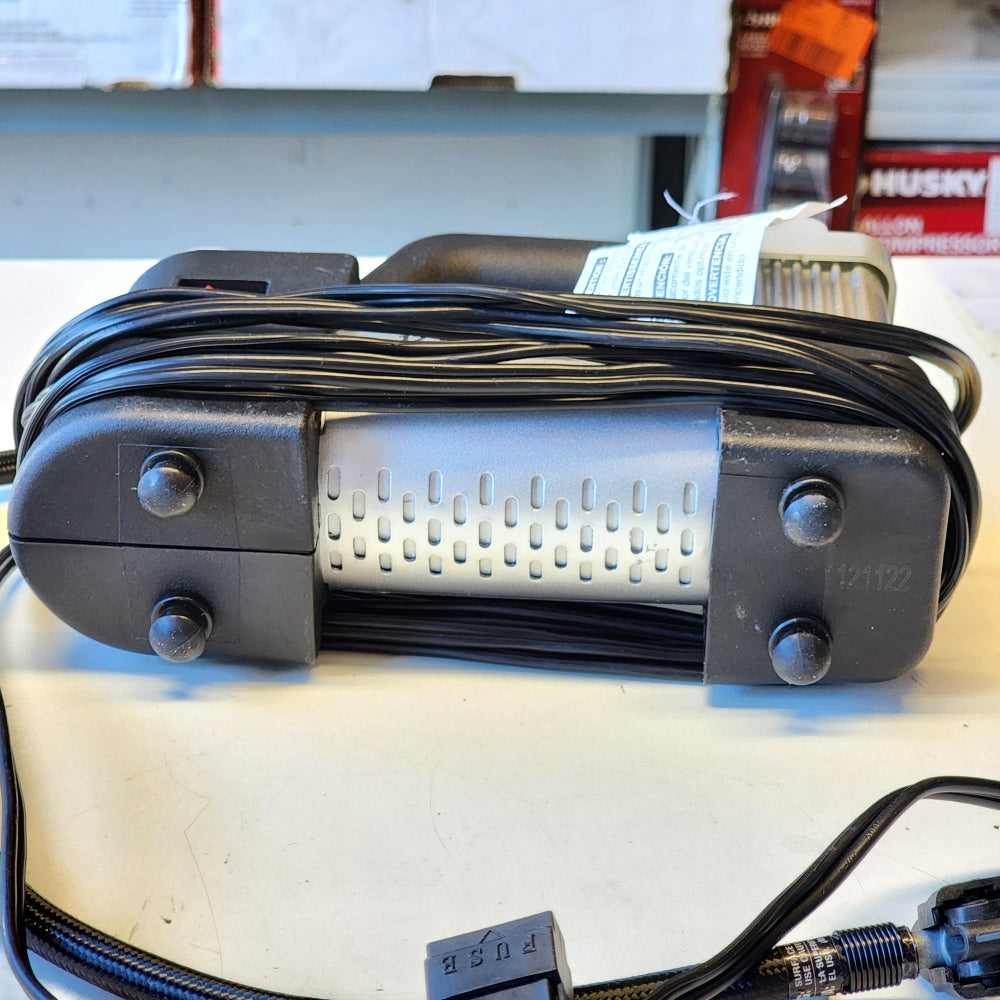 12 VOLT Inflator 12 VOLT Inflator